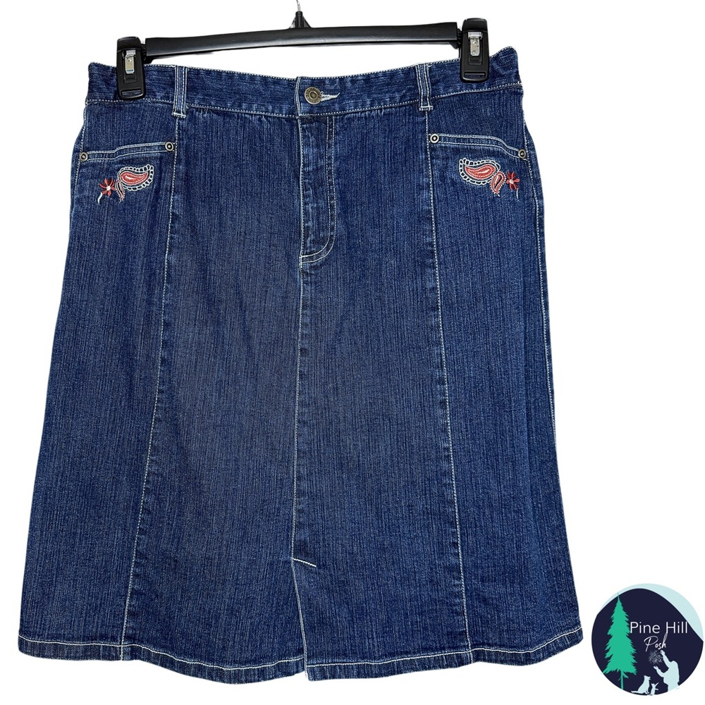 Sag Harbor Dark Blue Denim A-Line Skirt with Red Embroidery
